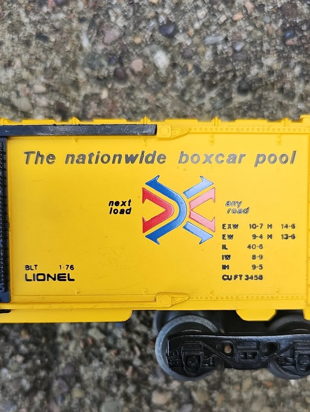 Vintage Lionel Train Rail Box 9767 Yellow Box Car O Gauge Nationwide Boxcar Pool